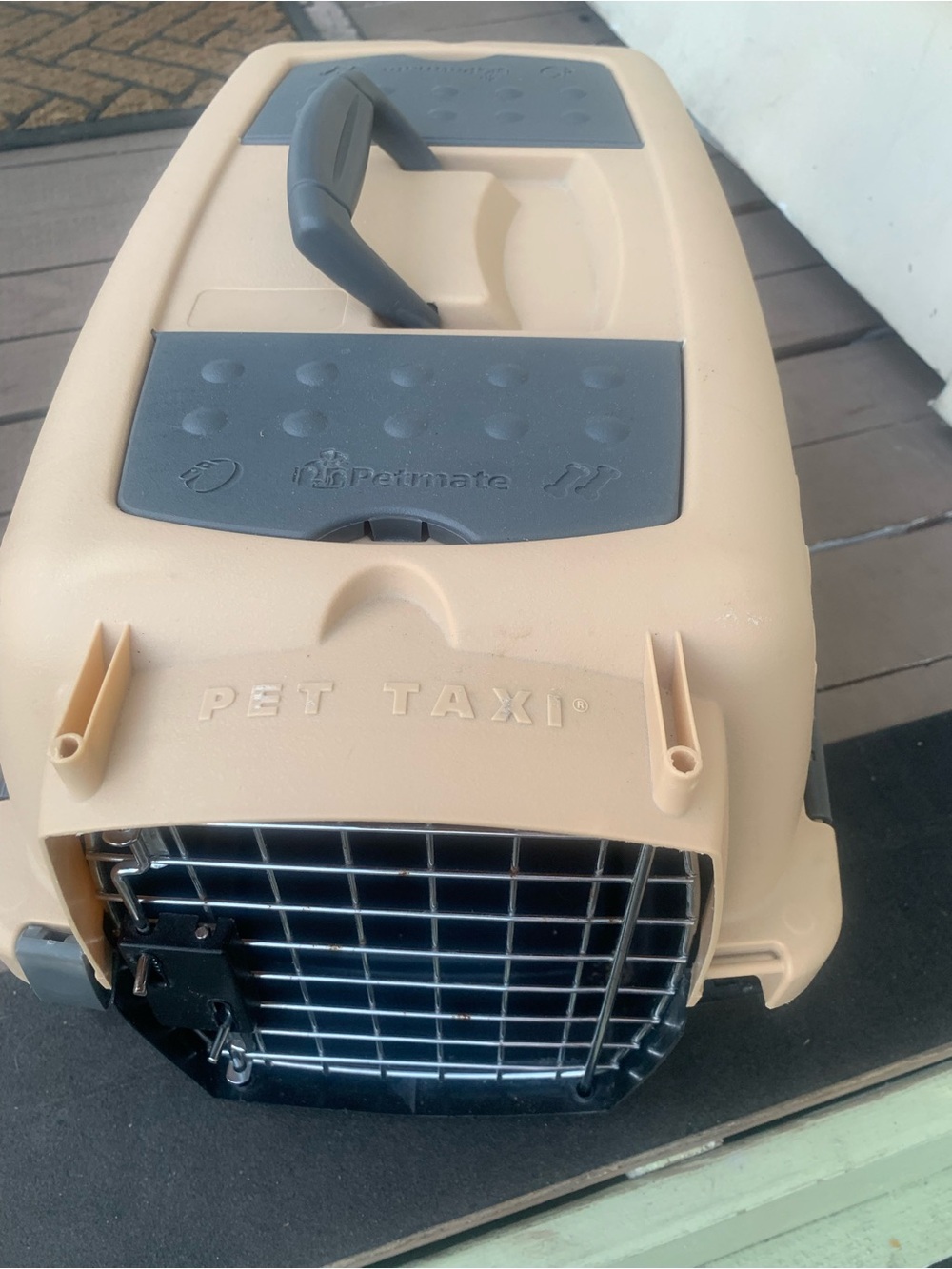 Petmate Taxi Plastic Pet Carrier with Handle - Beige and Gray